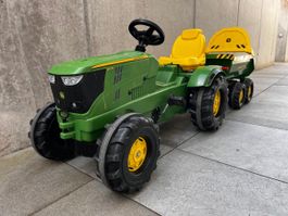 John Deere Kinder Tret-Traktor mit Anhänger top Zustand 