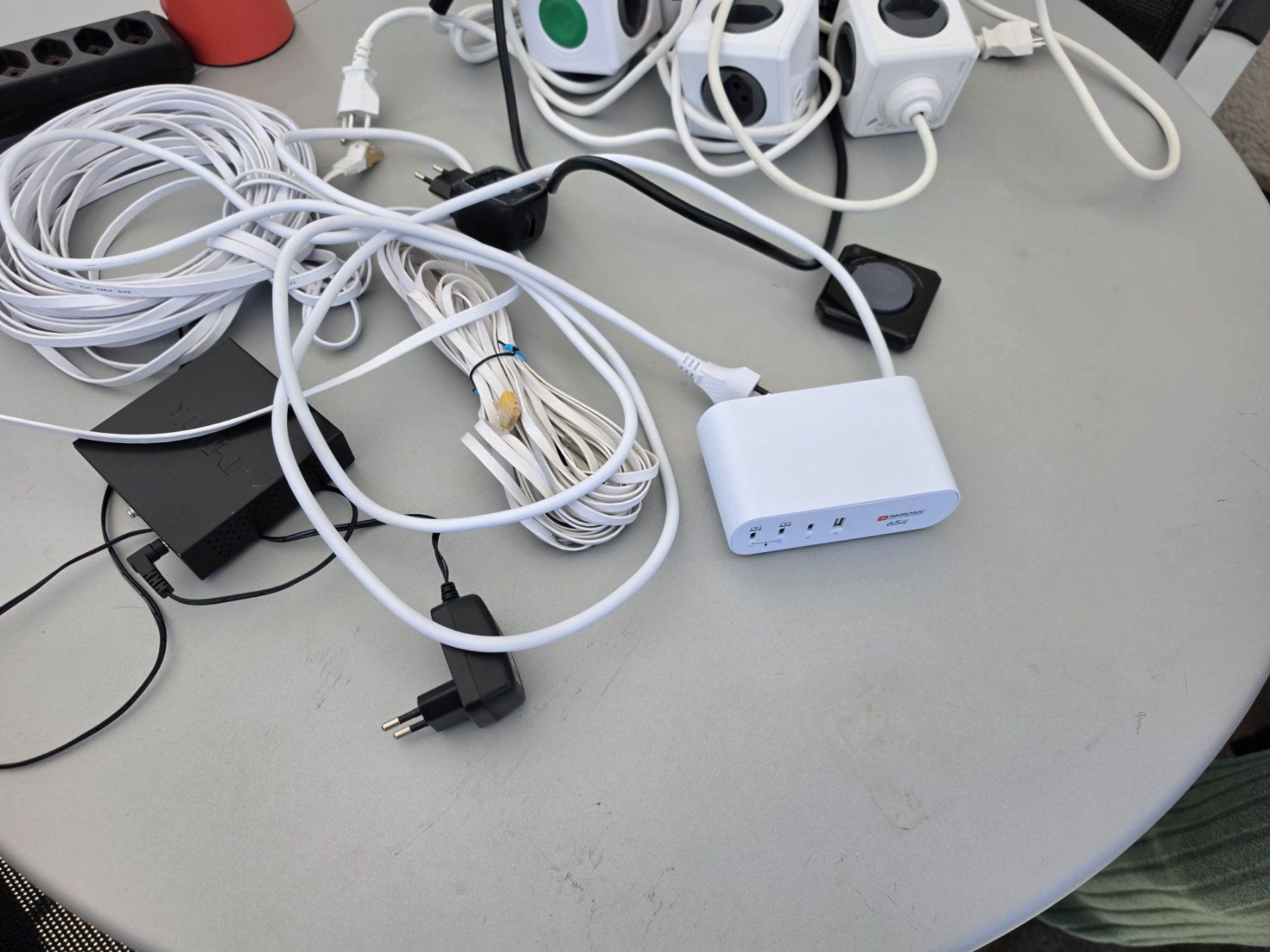 Cavi: Diverse Kabel und Cubes Konvolut – Usato da Bern venduto da teraz 4