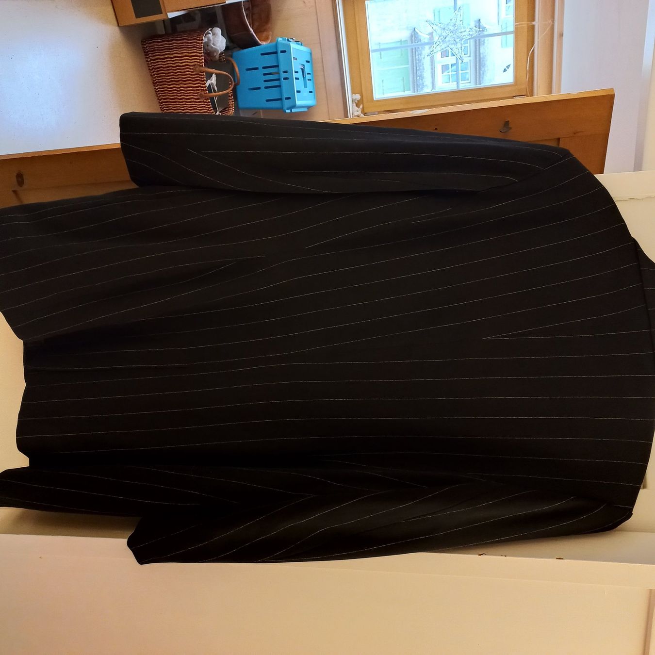 C&A Giacche: Longblazer Grösse 46, schwarz gestreift – Nuovo e nell'imballaggio originale da Ebnat-Kappel venduto da Youssou 2