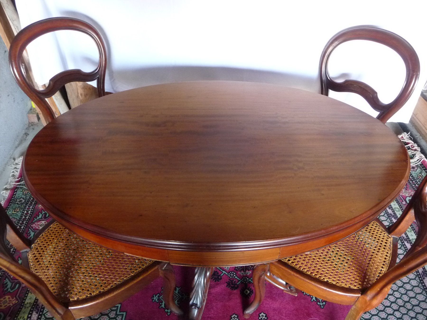 Set di tavolo e panche: Table ovale avec 4 chaises - Style Louis Philippe – Usato da Bussigny venduto da Zabeth1030