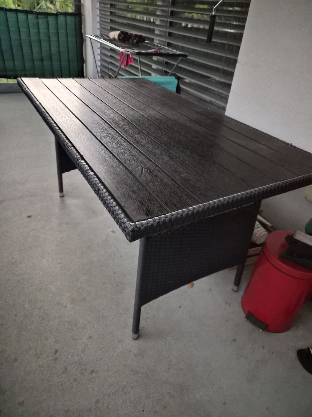 Jysk Set de table et chaises: Balkon Tisch mit 8 Stühle von Jysk – D'occasion à Neuendorf par Sommer.2021 4