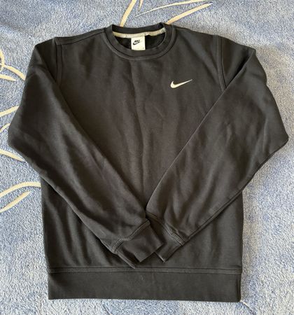NIKE Pullover schwarz Grösse S, guter Zustand