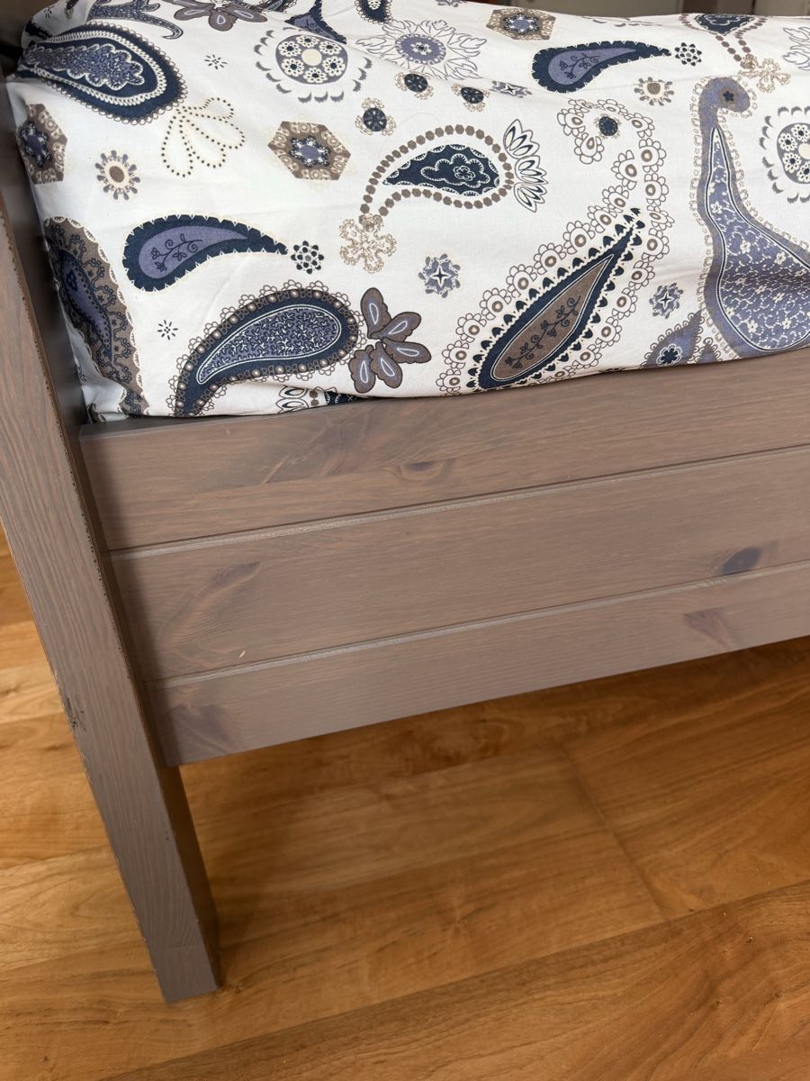 Ikea Betten: Bett – Gebraucht aus Muri b. Bern von cia_9n7g 4