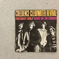 Creedence Clearwater Revival Single - Fortunate Son (VG+)