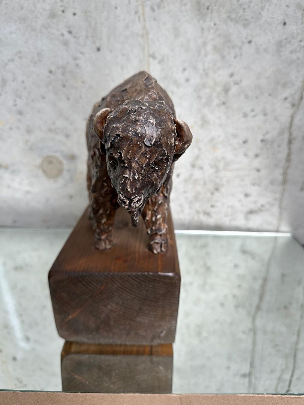 Figuren: Vintage Bison Figurine - Rustic Home Decor CERAMIC – Gebraucht aus Lausanne von vas_mbk2 4
