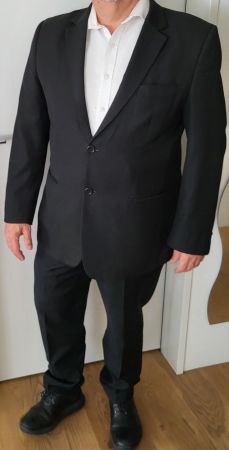 Herrenanzug, schwarz, zeitloser Klassiker, Grösse 25
