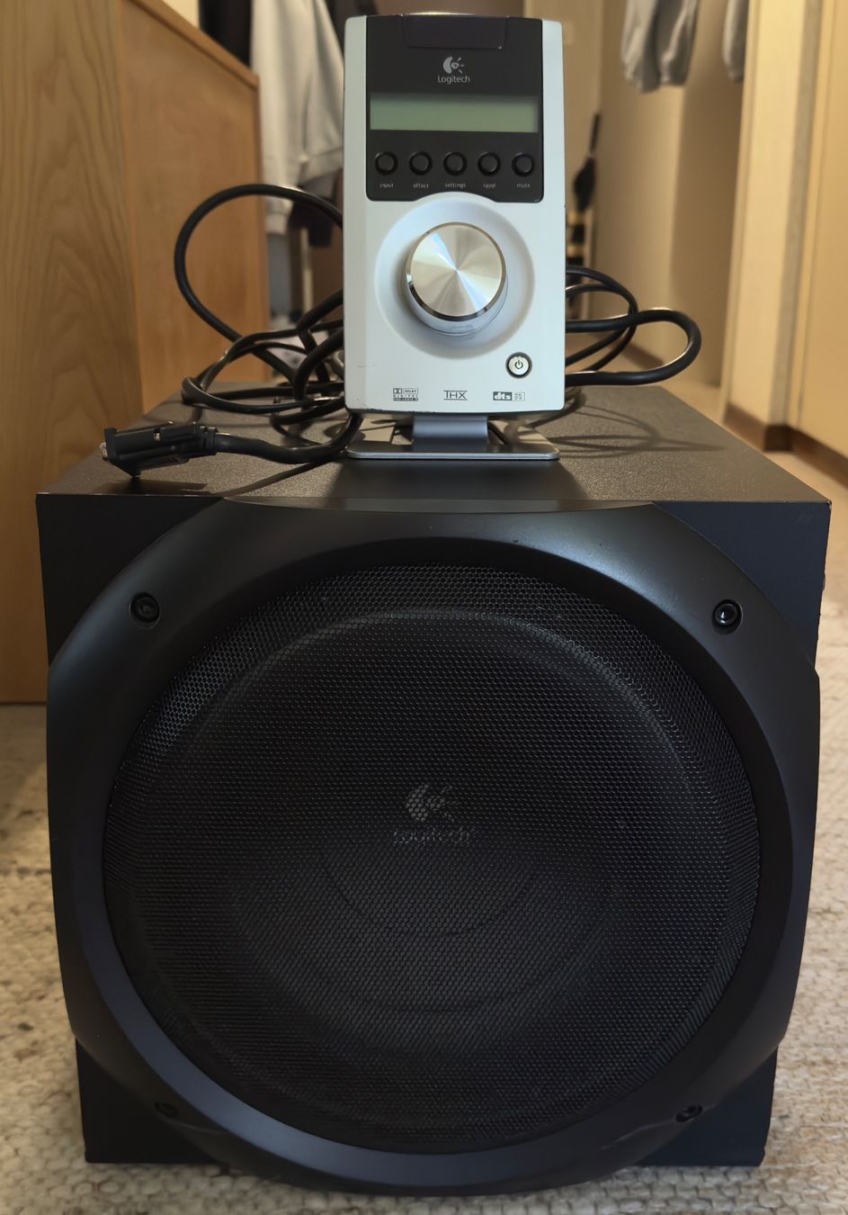 Logitech Home Cinema: Logitech Z-5500 Digital 5.1 THX Subwoofer – Usato da Alpnach Dorf venduto da MKM-Luzern-2002 1