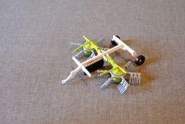 Siku Farmer 2560 Claas Wirbelschwader 1:32