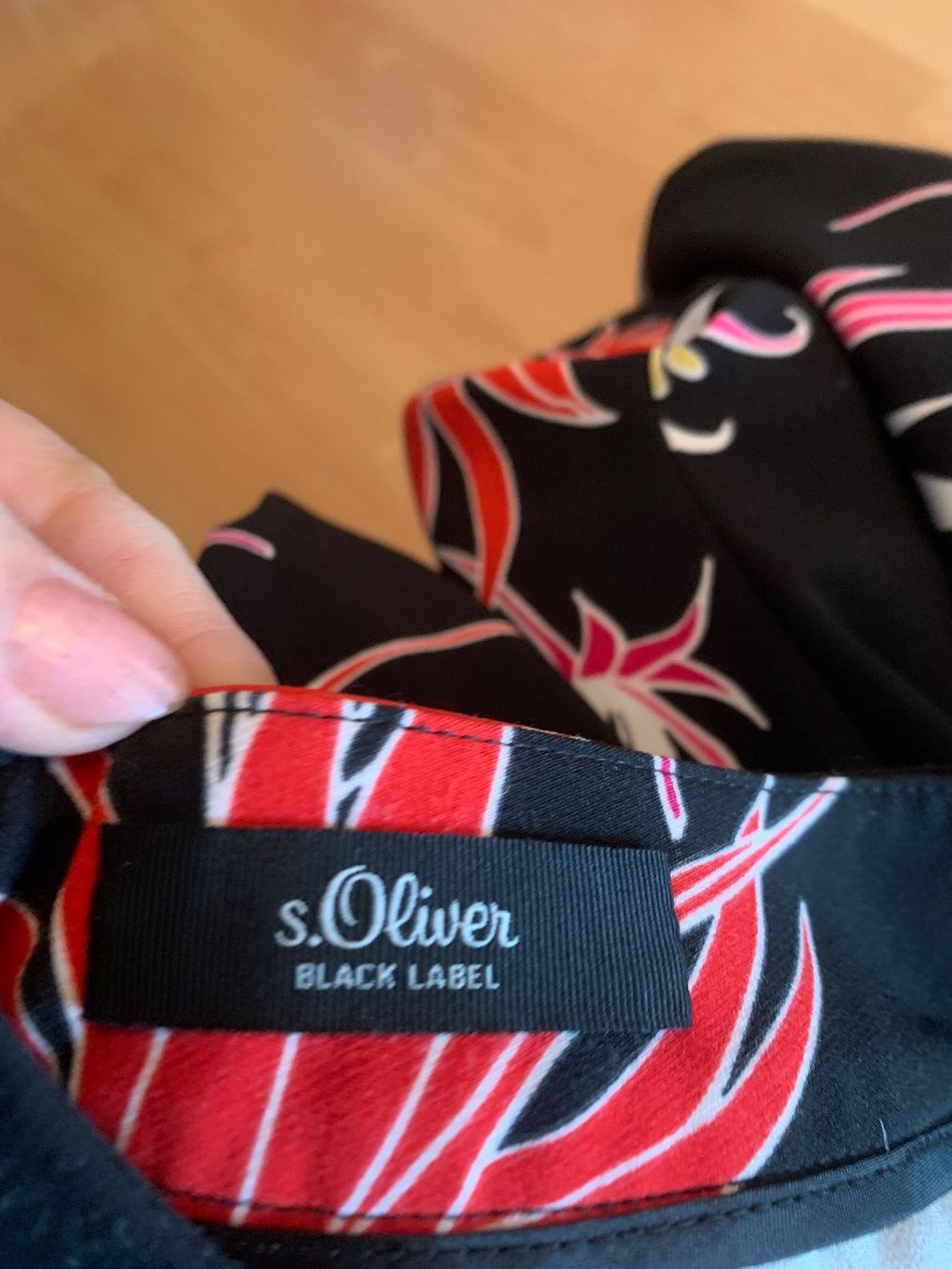 S.Oliver Pantaloni: Joli pantalon S. Oliver t. 34 – Usato da MEYRIN venduto da Gwendo10 2