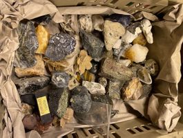 Mineralien diverses