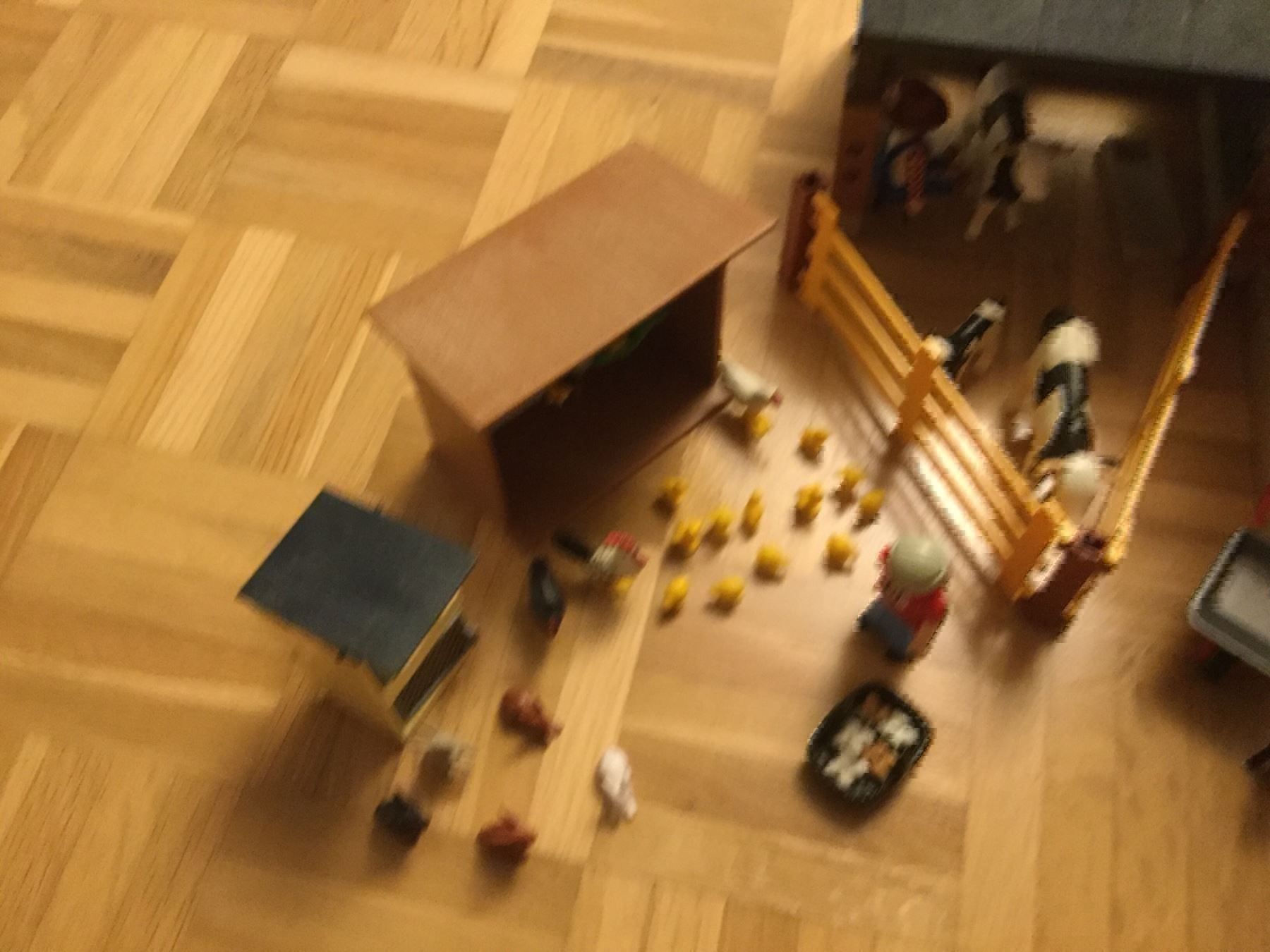 Playmobil Spielzeuge: Grosser Bauernhof – Gebraucht aus Horw von Benny017 3