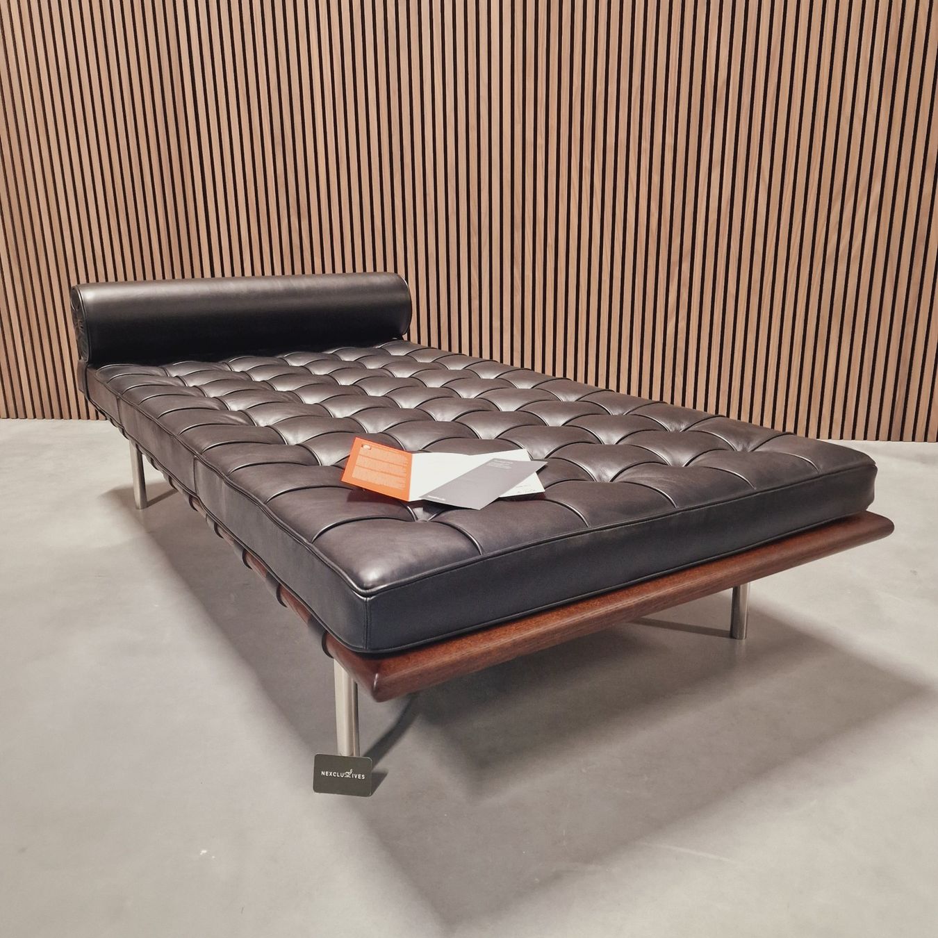 Sedie a sdraio: Knoll Barcelona Daybed – Nuovo e nell'imballaggio originale da Zürich venduto da Nexclusives.com 1