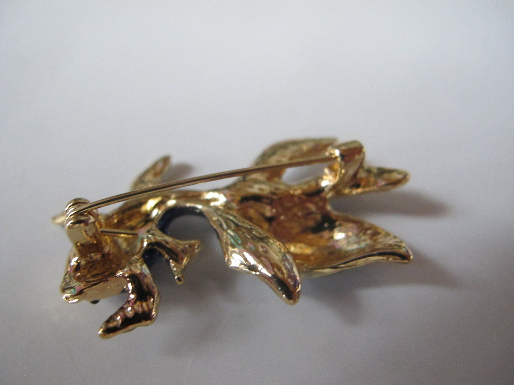 Spille & Fermagli: Schmuck Brosche Goldfisch blau Emaille – Nuovo (secondo la descrizione) da Löhningen venduto da Chimae67 2
