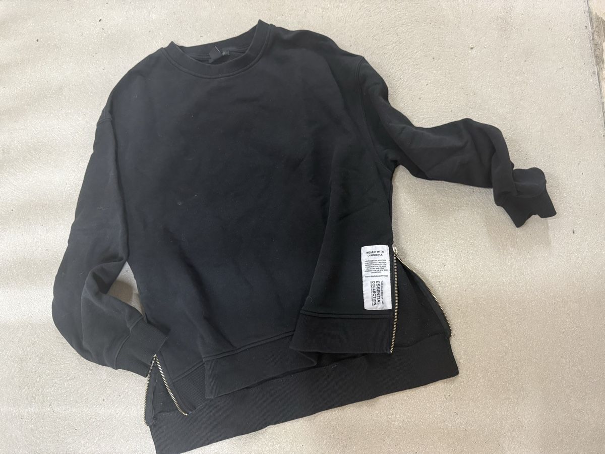 Maglioni & Felpe: Pullover – Usato da Itingen venduto da jessi811