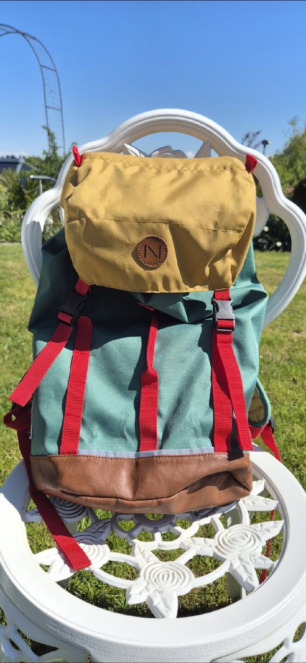 46 Nord Borse & Zaini: Kinderrucksack – Usato da Oberwil-Lieli venduto da cla_j25n 1