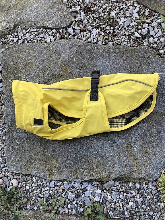 Abbigliamento: Hunde Regenmantel 30 cm – Usato da Saland venduto da Miro014