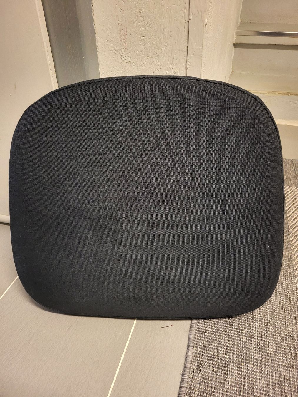 Vitra Chaises: Vitra Bürostuhl Ersatzteile  – D'occasion à Dietlikon par Yul_yy9w 2