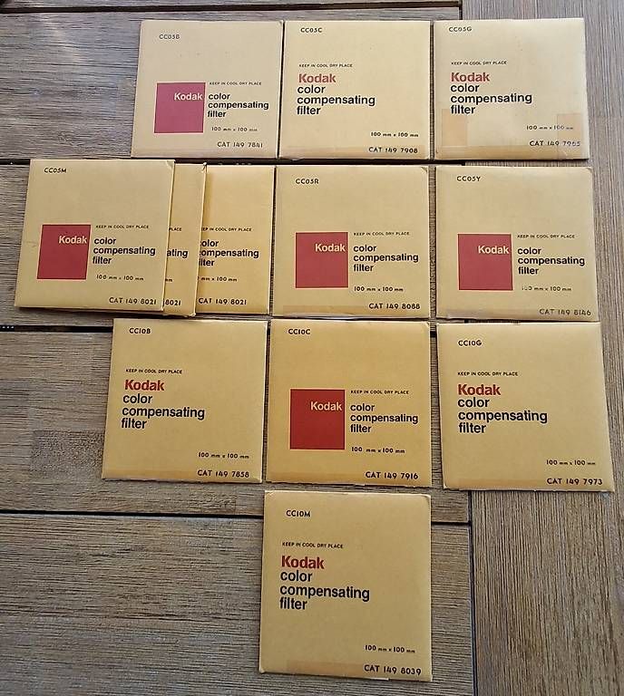 Kodak Filtri: Kodak Farbfilter Set 100x100mm (CC Filter) – Usato da Rüti ZH venduto da Liliane_market