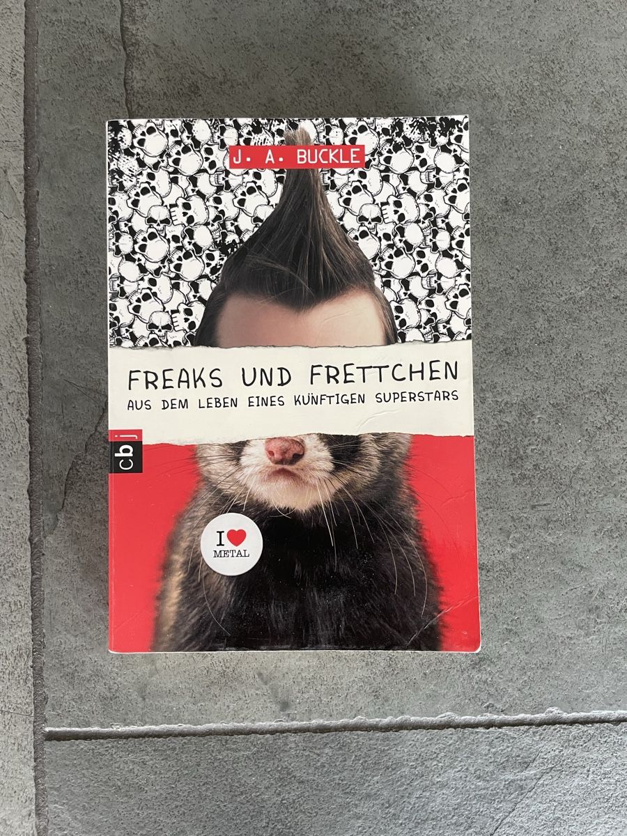 Livres: Freaks und Frettchen  – D'occasion à Zollikon par yul_5wgc