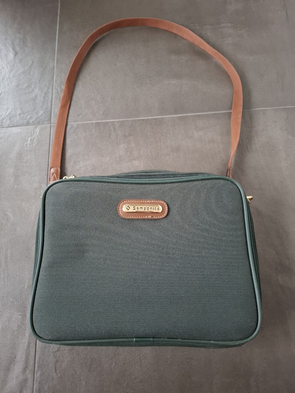 Samsonite Taschen: Samsonite Reisetasche – Neu (gemäss Beschreibung) aus Nänikon von Graceful