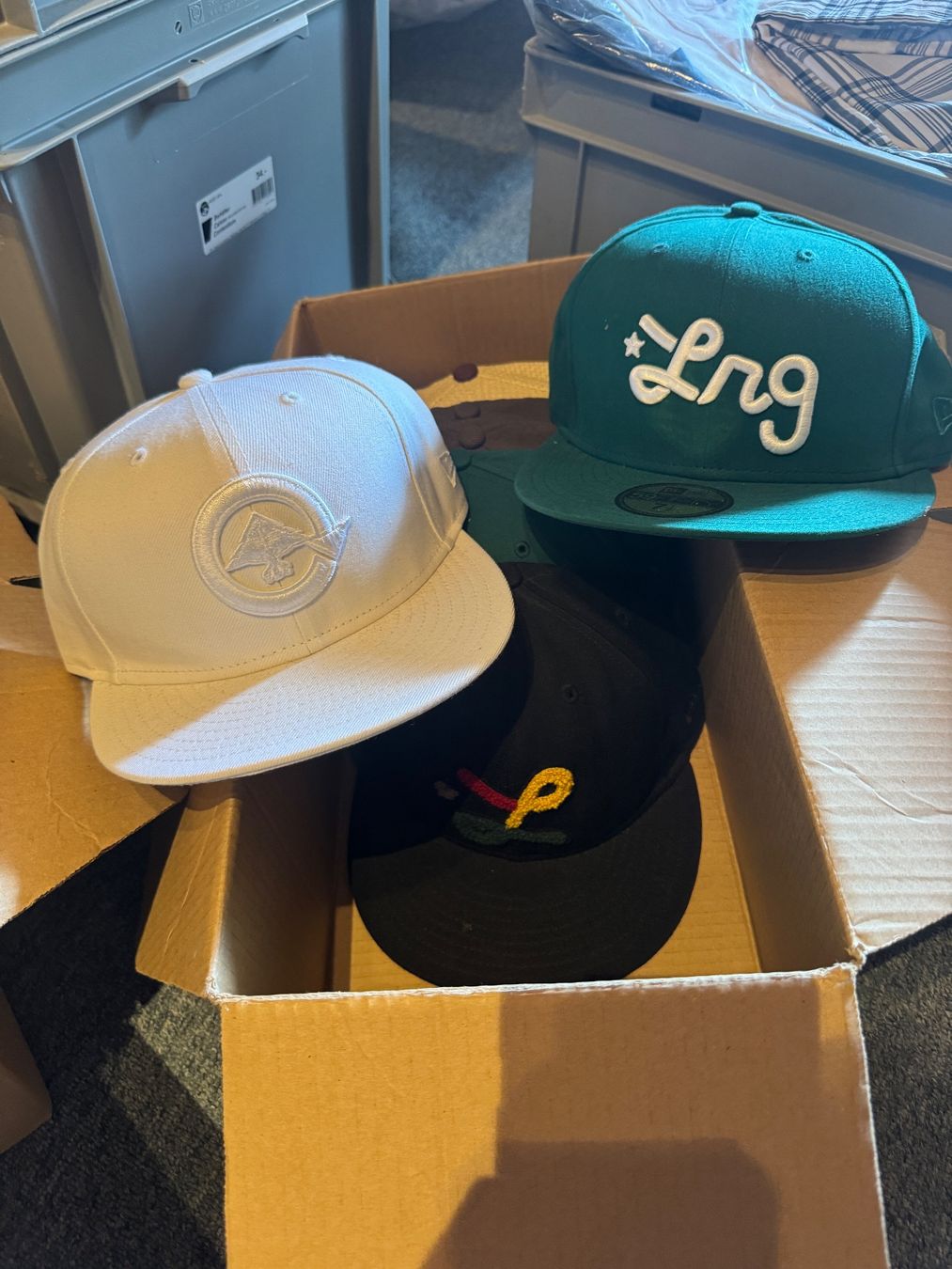 New Era Copricapi, berretti & cappellini: LRG-Cap - New Era - beige 7 1/4 – Nuovo (secondo la descrizione) da Schänis venduto da Animus1 1