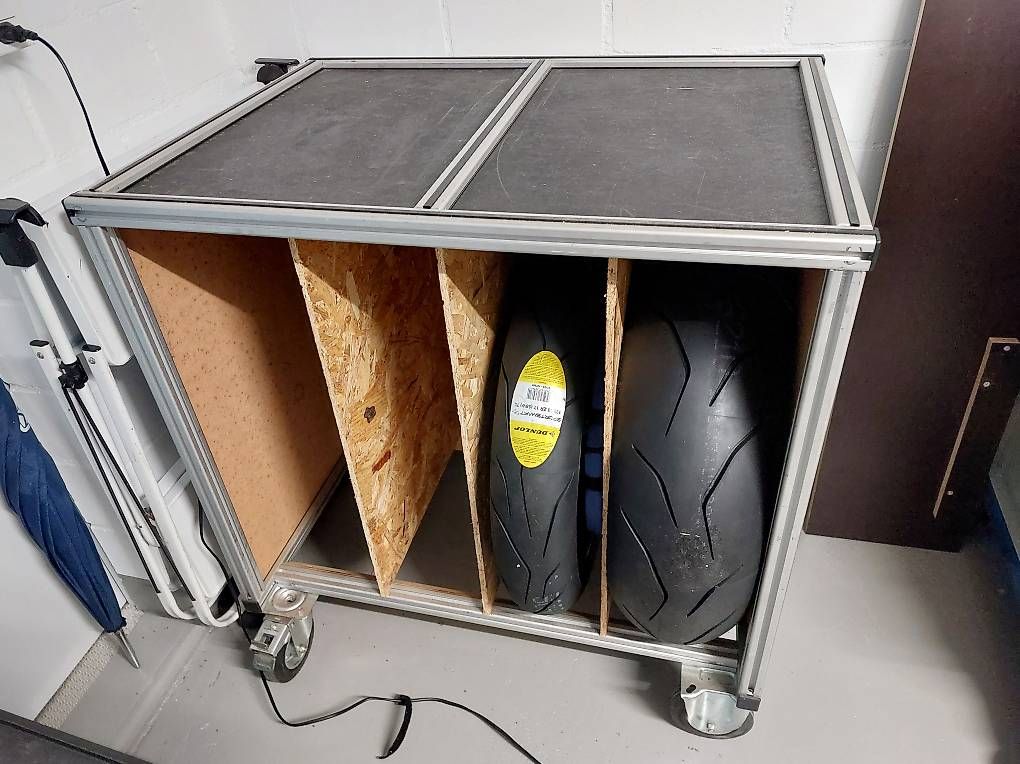 Banconi: Räder Transport- und Lagerungswagen – Usato da Höchstetten venduto da gurtch5