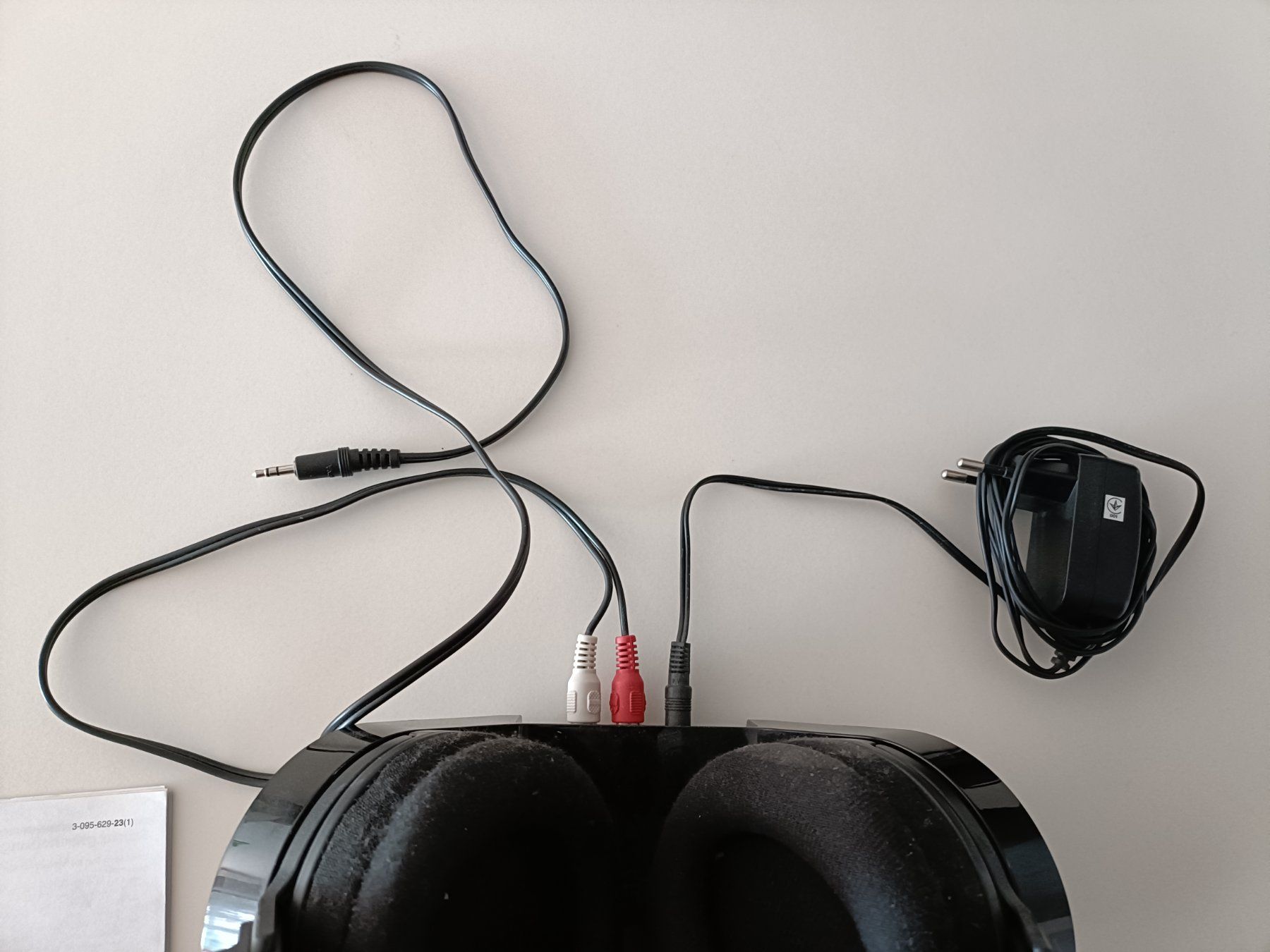 Sony Cuffie: Sony MDR-RF840RK Funkkopfhörer Wireless Stereo – Usato da Obfelden venduto da Kirinki 2