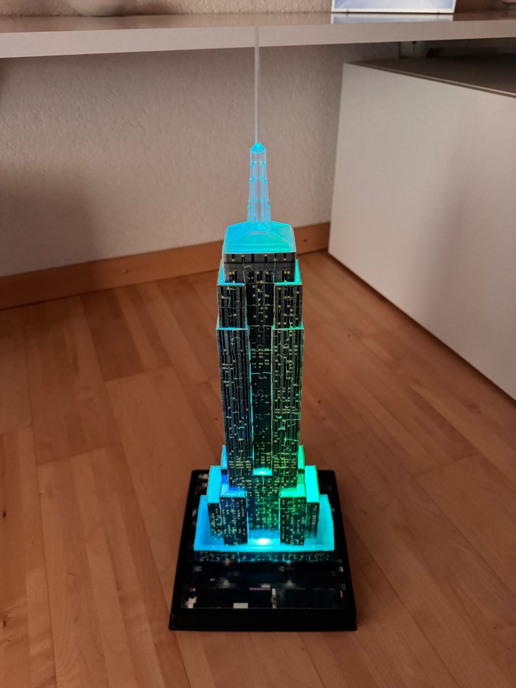 Puzzle: Empire State Building 3D Puzzle mit Beleuchtung – Usato da Gerlafingen venduto da Aebu85 4