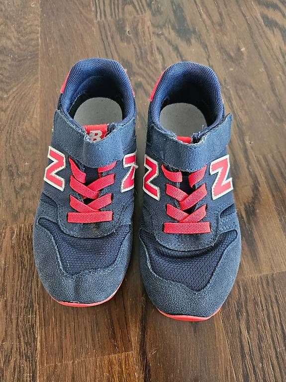 Scarpe per ragazzi: Sneaker New Balance Grösse 29 – Usato da Rümlang venduto da surfer07