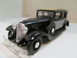 RENAULT REINASTELLA TYP PM 2 1934  DECO. PARISIENE   SOLIDO