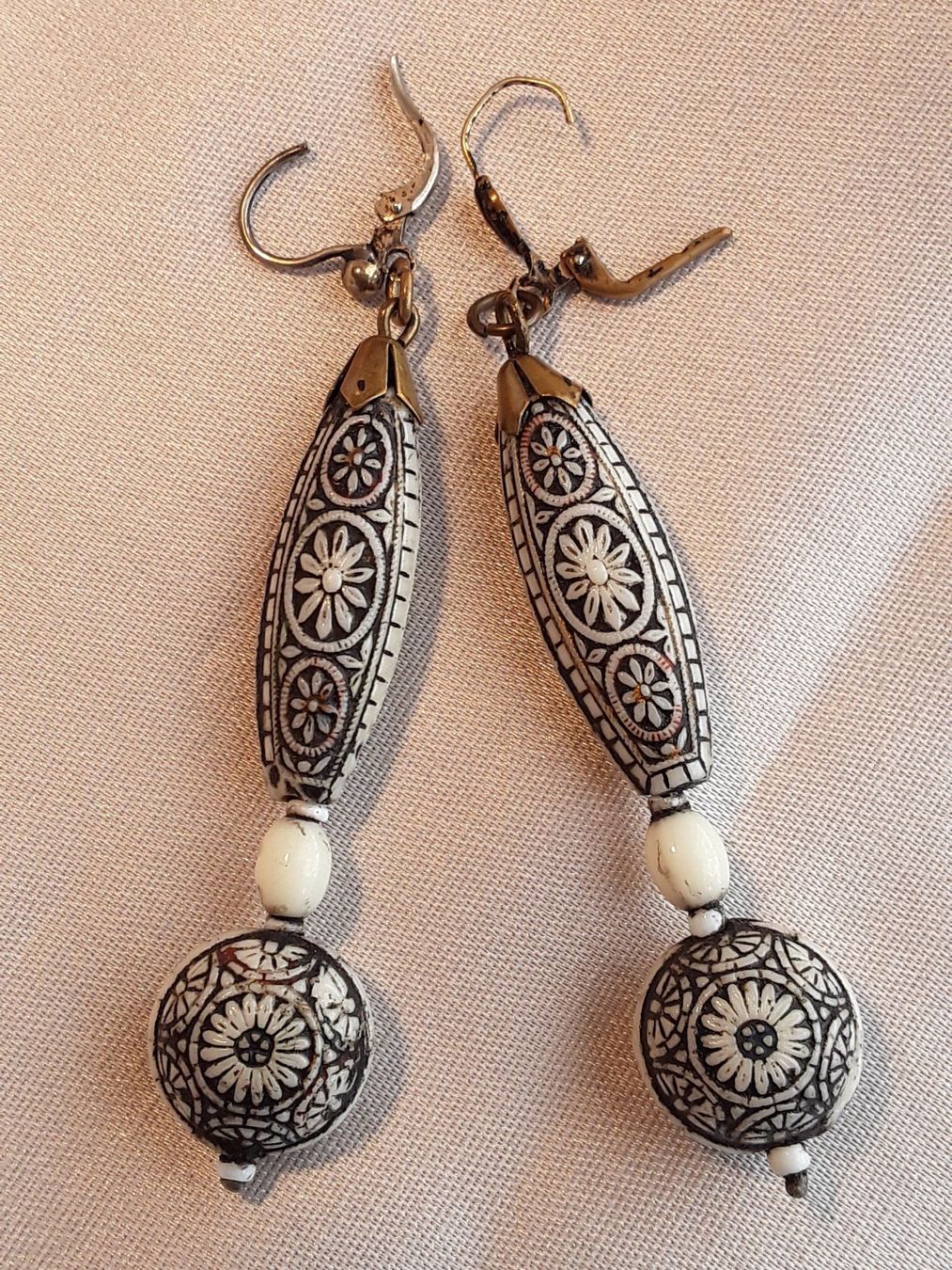 Orecchini pendenti & Orecchini a lobo: Antike Ohrhänger, whs. Nahost ca 1900 – Usato da Zürich venduto da Aleick 1