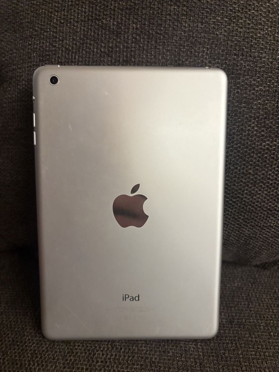 Apple Tablet PC: Apple iPad mini 1. Generation (A1432) Wi-Fi – Usato da Innertkirchen venduto da Jonas_n 1