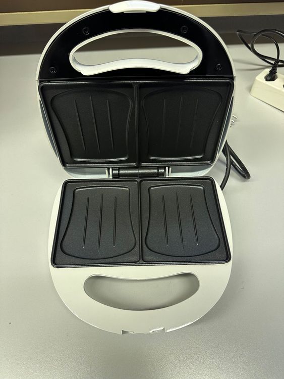 Domo SandwichToaster DO9056C Kaufen auf Ricardo