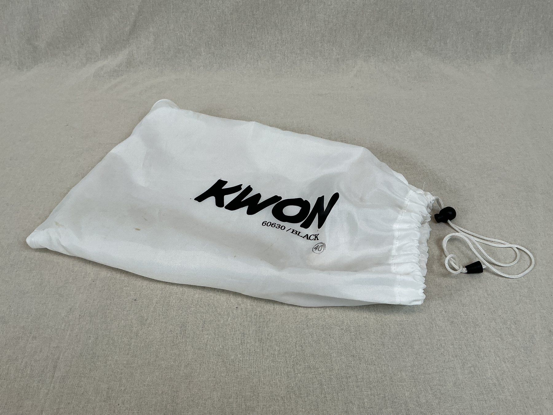 Scarpe da uomo: KWON Strike Kampfsport Schuhe Gr. 40 / 41 – Usato da Richterswil venduto da Restwert_Richterswil 9