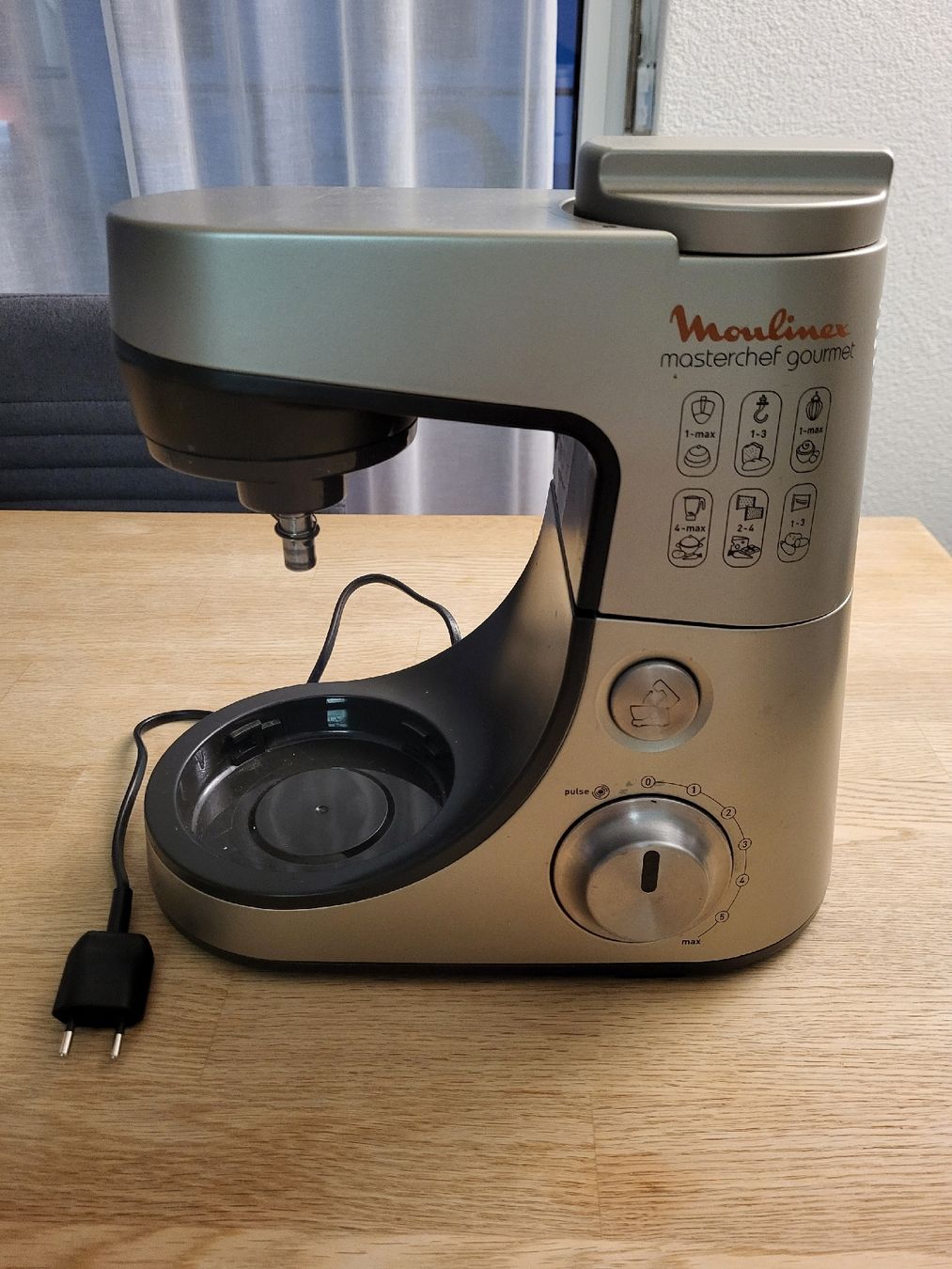 Moulinex Küchengeräte: Moulinex Masterchef Gourmet Küchenmaschine – Gebraucht aus Grosshöchstetten von  5