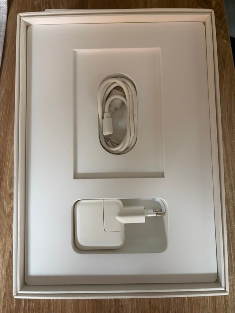 Apple Tablet PC: Ipad Air 2 – Usato da Meiringen venduto da alf_gp6t 1
