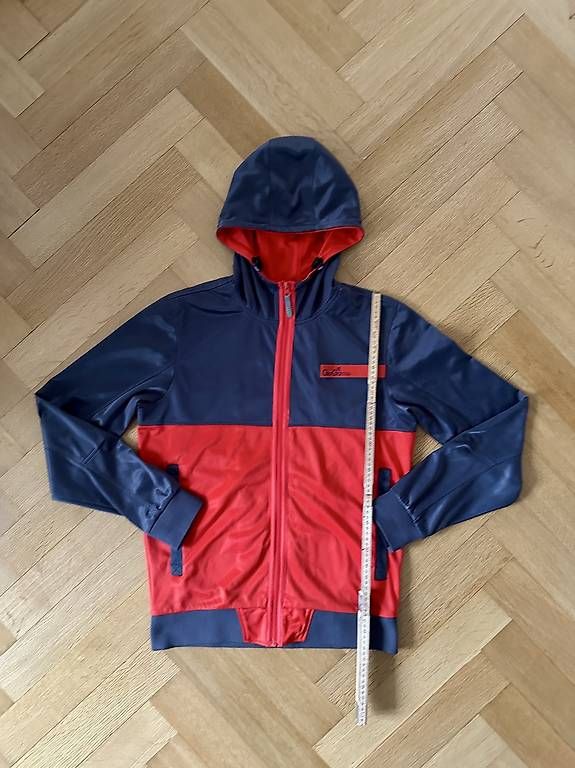 Giacche: Kapuzenjacke Gio-Goi – Usato da Basel venduto da thmnn 2