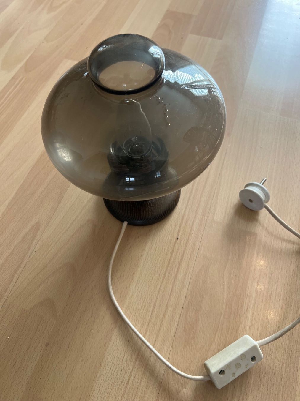 Lampade: Elegante Vintage Tiischlampe – Usato da Lengnau BE venduto da Mipizz 1