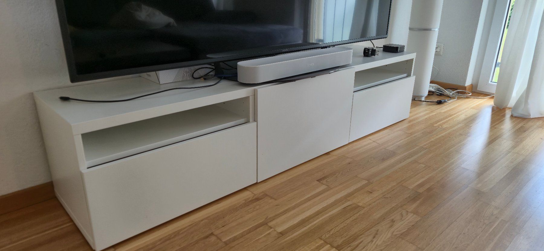 Ikea Mobili TV: TV-Möbel – Usato da Zuzwil SG venduto da hofmanndamian