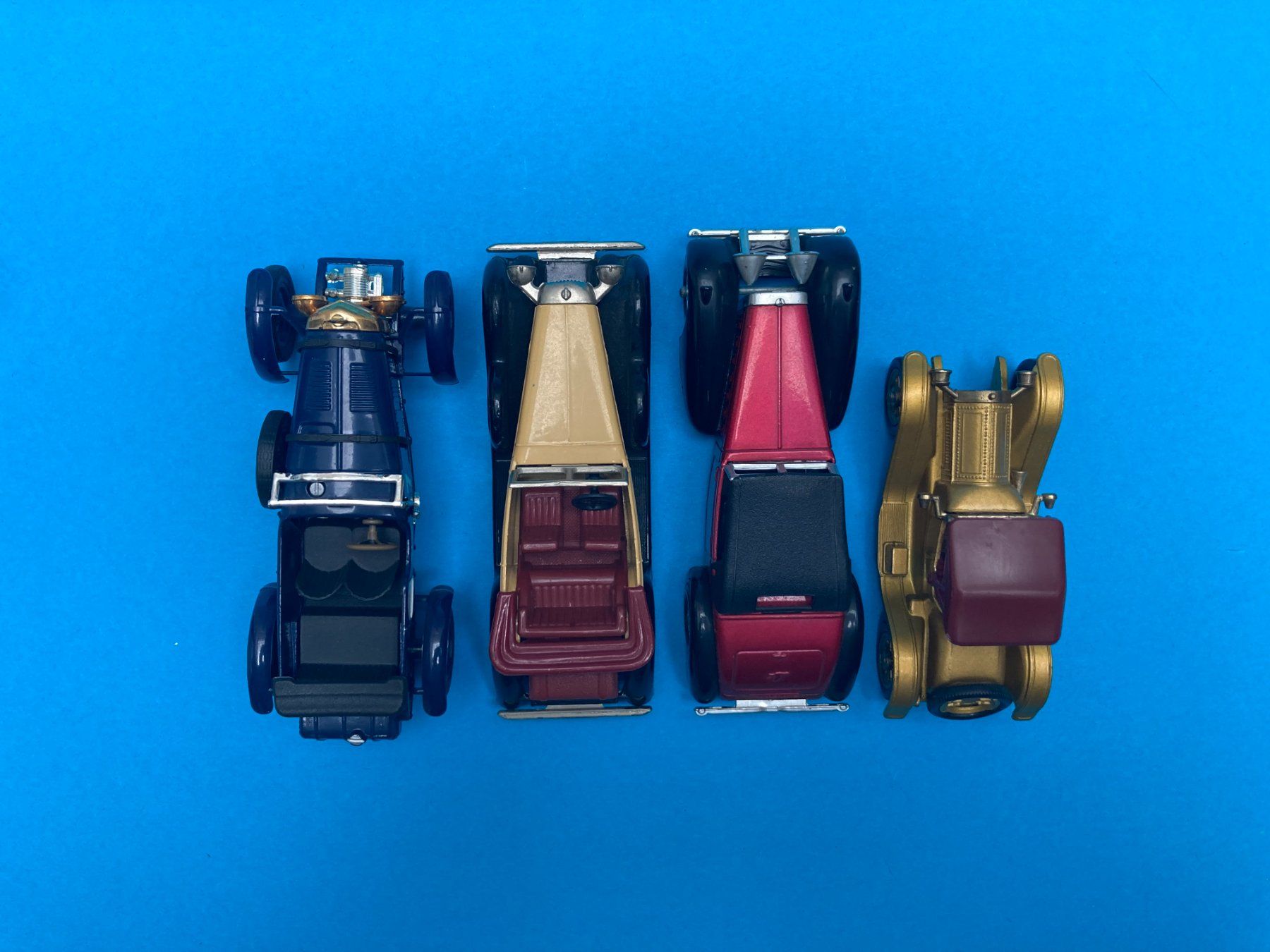 Matchbox Modellini d'auto: Vier Matchbox Oldtimer Modellautos aus Metall – Usato da Basel venduto da mar_b59g 4