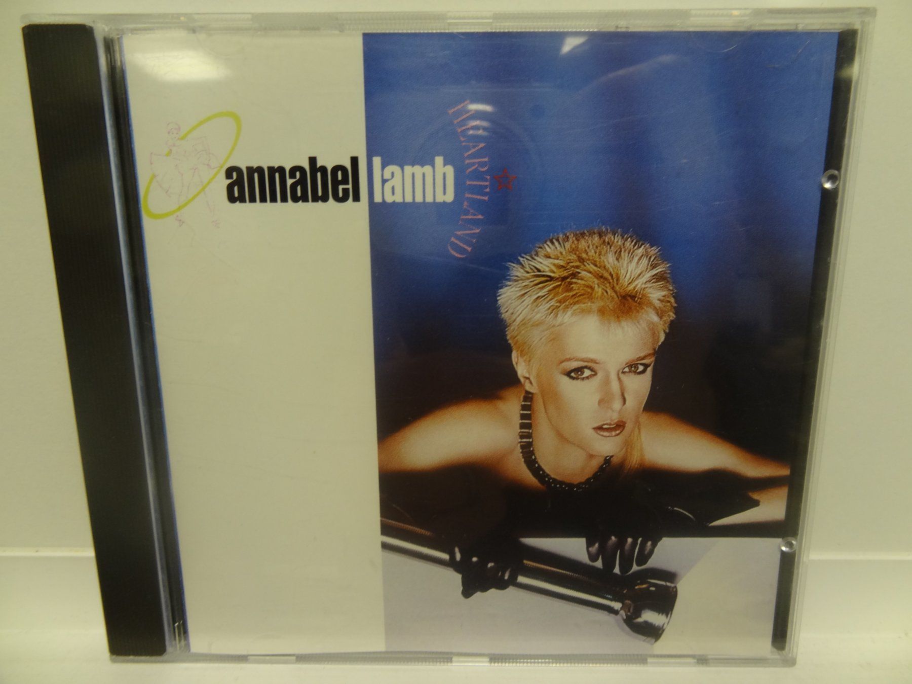 CD: Annabel Lamb, Heartland – Usato da luzern venduto da musicandart