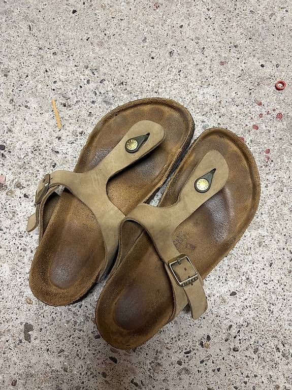 Birkenstock Scarpe da donna: Birkenstock gizeh 38 – Usato da Zürich venduto da sho_9b69
