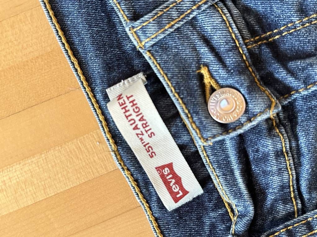 Pantaloni: Hose Jungs Levi's  501 Jeans original Grösse  140 – Usato da Buchs AG venduto da Cres3 3