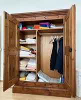 Voglauer Kleiderschrank Holz