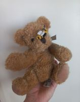 AB 1CHF - Vintage Russ Teddybär "Buzz" mit Honigbiene