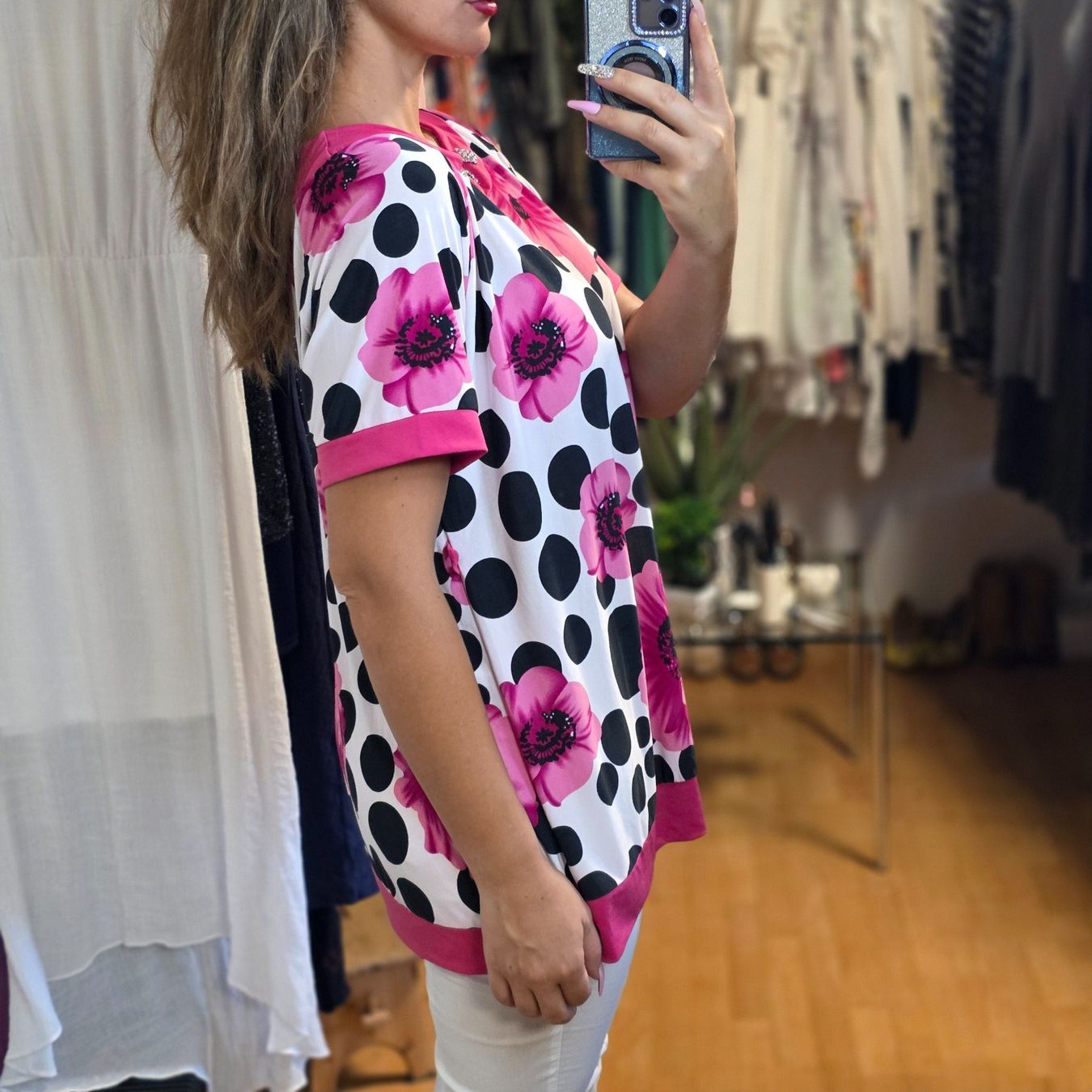Blusen: Elegante Damenbluse Blumen Punkte Plus Size 50/52 Chic – Gebraucht aus Wald ZH von CapLux 1