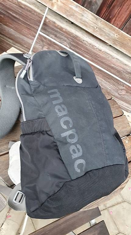 Macpac Zaini: Macpac Korora 16L – Usato da Biembach venduto da Musiksalander