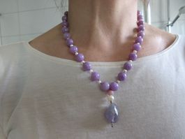 Collier mit Kunziten, Perlen, Amethyst, 800 Verschluss