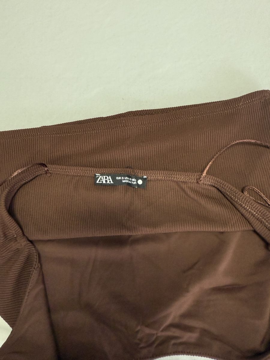 Zara Tops: ZARA Top braun Grösse S – Gebraucht aus Winterthur von fij_f65r 3