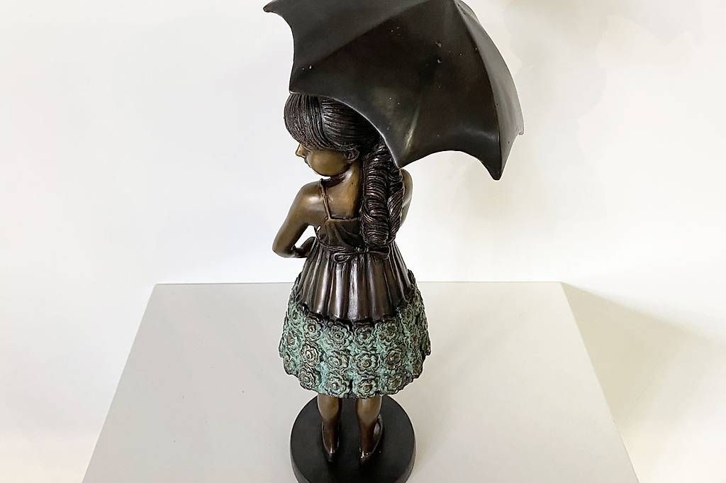 Sculture & Statue: Bronzefigur, Mädchen mit Schirm – Nuovo (secondo la descrizione) da Ballwil venduto da ClassicGallery 3